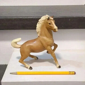 Tennessee  Walker Horse Figurine